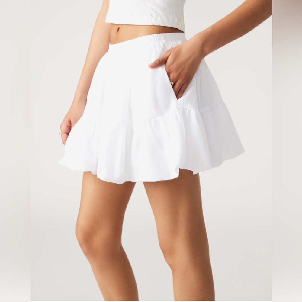 Steve Madden White Bubble Mini Skirt